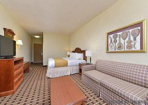 Quality East I-10 Inn