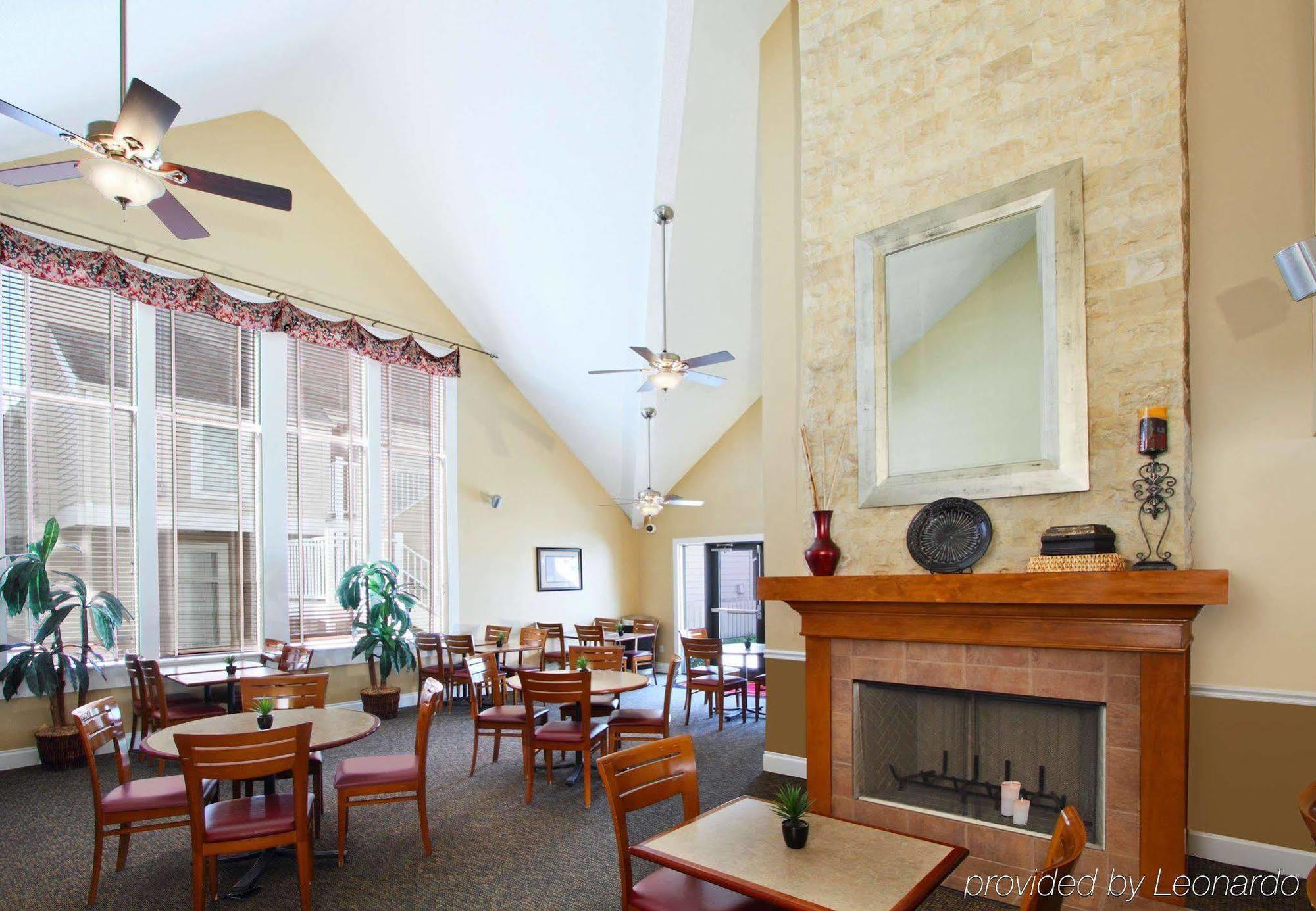 Hotel By Marriott Medical Center/nrg Park 3*