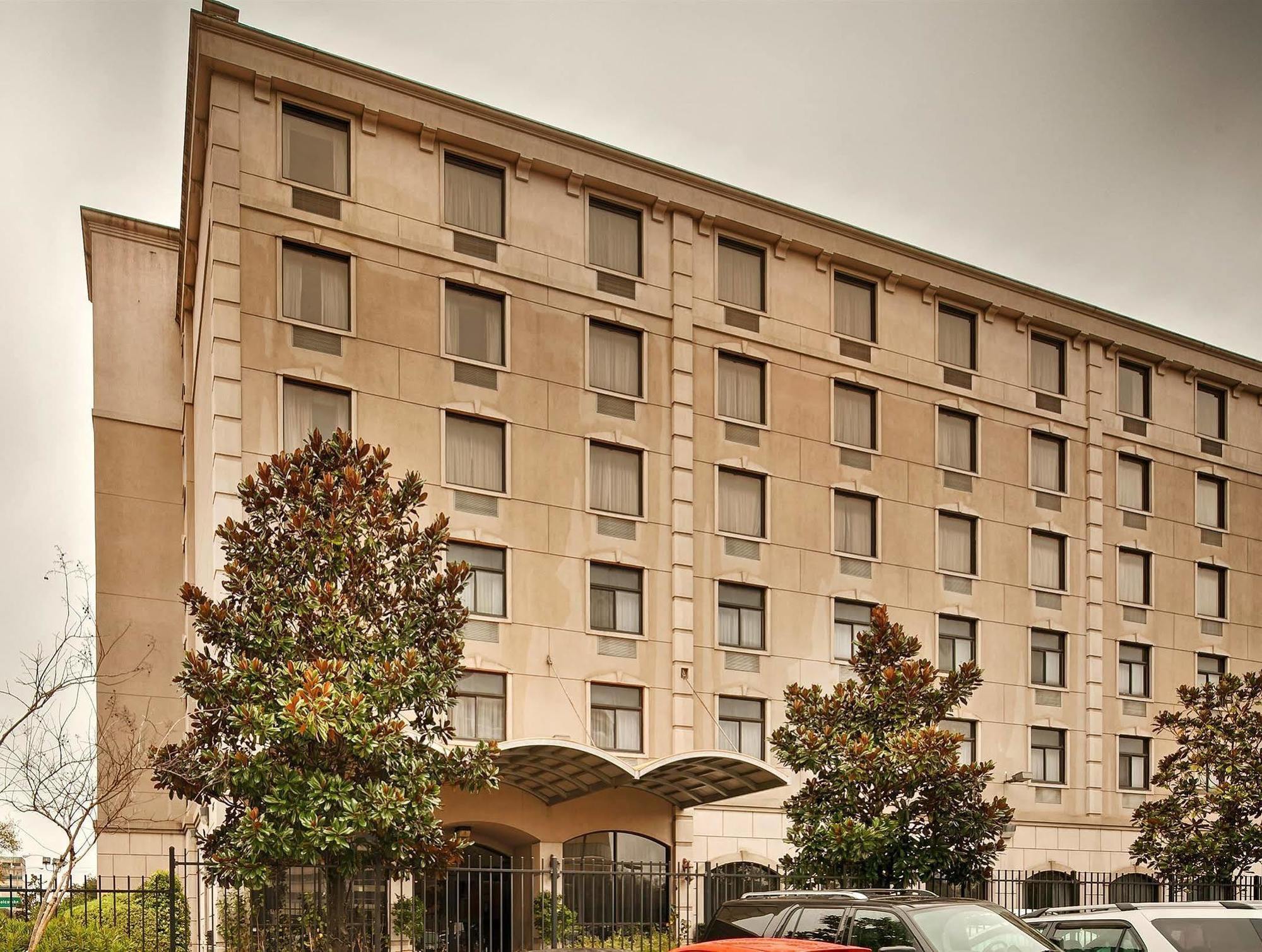 Hotel Surestay Plus By Best Western Medical Center