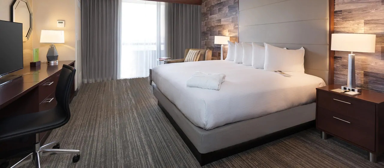 Hotel Doubletree By Hilton & By The Galleria