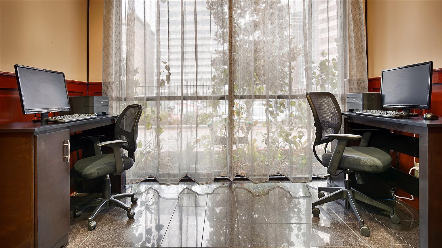 Surestay Plus By Best Western Medical Center 3* Houston