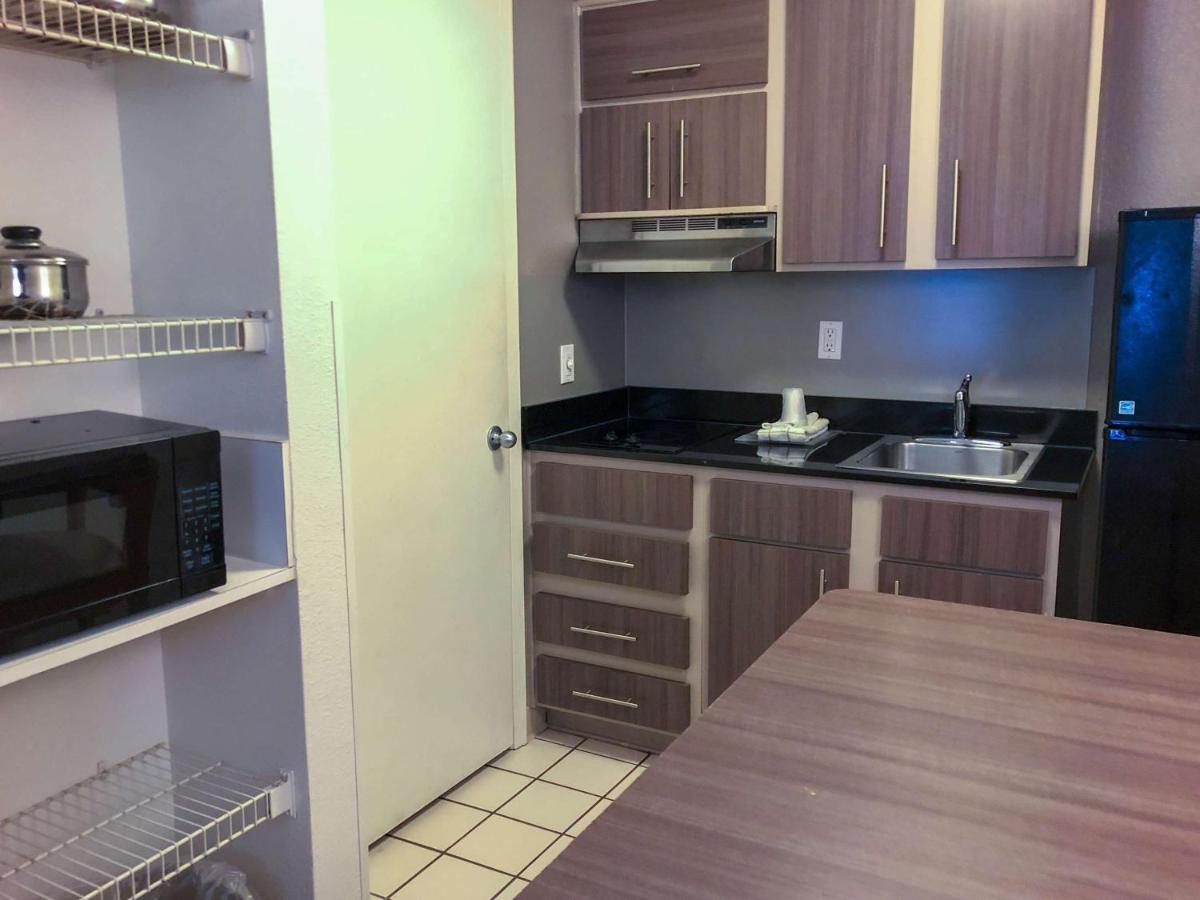6-houston, Tx - Westchase Hotel 2*