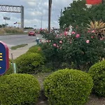 Raintree Inn And Suites