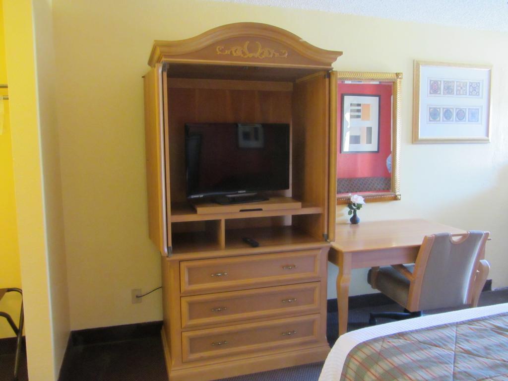 Motel Best Classic & Suites 2*