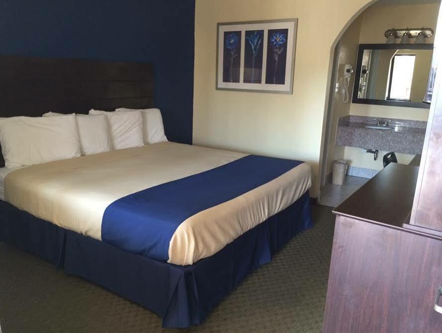 Americas Value Medical Center Downtown 2* Houston