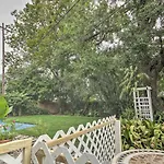 Luxe, Modern Houston Apt - 1 Mile To The Galleria!