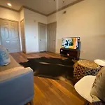 Bright & Modern Galleria Suite! 5 Star Location, Self Check In & Free Parking