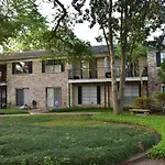 Galleria Area Apt Long And Short Rentals Available