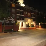 Galleria 2 Bed 2 Bath Luxury Condo