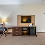 Restwell Inn & Suites I-45 North