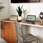 Intown Suites Extended Stay Houston Tx - Highway 6