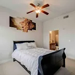 Private Great 2Bedroom, 2Bath Condo With Great View!!
