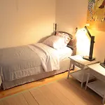 Robin\'S Nest B&B