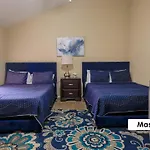 Pool House, 20 Minutes From Dt 4Bdr For 10 Guests - Winkleman