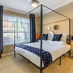 Med Center Luxury One Bedroom Apartment Walking Distance To The Hospitals
