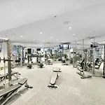 Huge 3Bdrm 4Bd Med Ctr Walk2 Nrg Wifi +Shuttle Sleeps 8