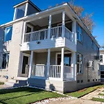 Luxury Pet Friendly Home In Houston Near All Downtown Attractions - 2707B