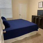 A Lovely 2 Bedroom 2 Full Bath Apartment Unit With Desk And Den, Rental Car Available