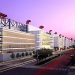 Haus Of Colours - 7 Beds - Grb - Downtown