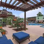 Beautiful/Spacious 2 Bedroom Houston Near Galleria