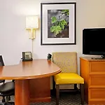 La Quinta By Wyndham Houston West Park 10