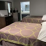 Super 8 by Wyndham Houston/Dtwn/I-610