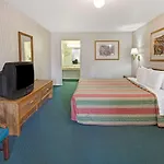 Knights Inn Houston Hobby Airport