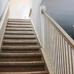 3-Story Townhome In Memorial City, Attached Garage