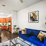 Luxury Apartment Close To Everything W Free Parking 5