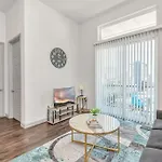 Penthouse Copy Astros-Oasis-In-Houston-Wit-Skyline-View 1Bedroom Unit