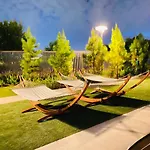 Lux 1-Bedroom W/Highrise Pool And View In Downtown Houston