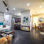 Deluxe House In The Heart Of Houston