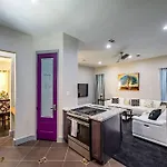 Deluxe House In The Heart Of Houston