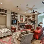 Artist\'S Library With A Private Swimming Pool