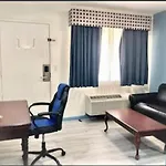 Americas Best Value Inn And Suites Houston/Northwest Brookhollow