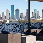 New! Master Suite W/ Skyline Views - Art Dist