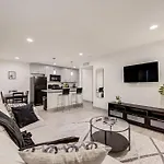 Trendy Apt In Midtown, Walk To Shops & Sites, Pets Ok