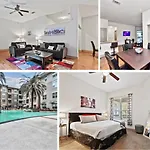 Stylish Open Concept Apt With King Bed, Walking Distance From Nrg Texans Stadium, 1 Mile To Med Center, Free Parking