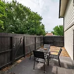 2 Stylish 3Br Galleria-Downtown Free Parking