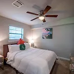 2 Stylish 3Br Galleria-Downtown Free Parking