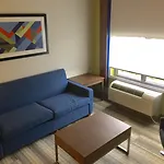 Holiday Inn Express & Suites Houston - Memorial Park Area By Ihg