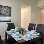Comfortable Work-Ready 4Br Suburban Home