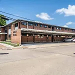 Roomy Urban Apartment Montrose! Free Parking #16