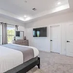 Luxury Haven Near Dwtn, Med Ctr, With Fast Free Wifi, Parking