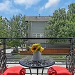 Luxury Stay At The Heights~Close To Downtown