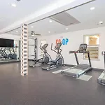 Studio Unit In The Medcenter
