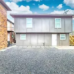 Cozy 1 Bed 1 Bath, Centrally Located, Self-Check-In