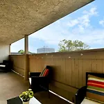 Tranquil 3Br Getaway:Modern