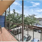 Retro Haven 2Br Townhome Located In Montrose