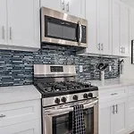 Heart Of Houston, Unit B